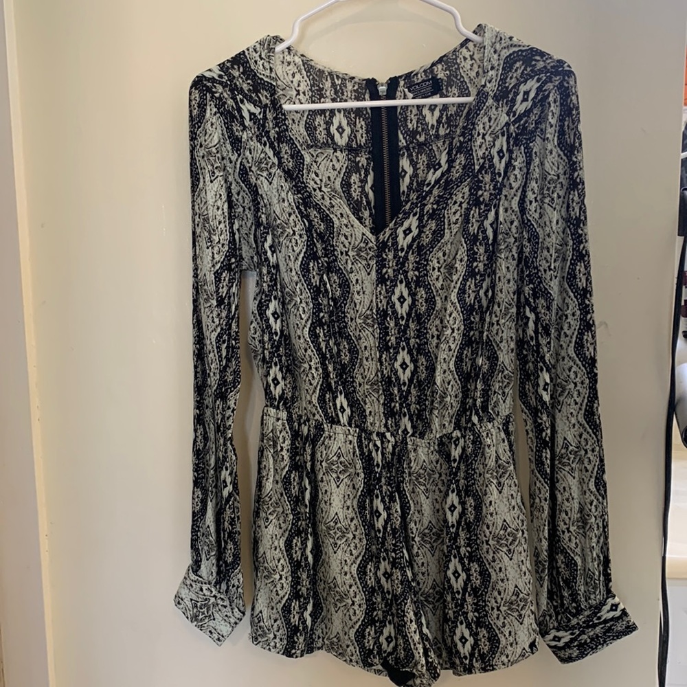 Volcom romper